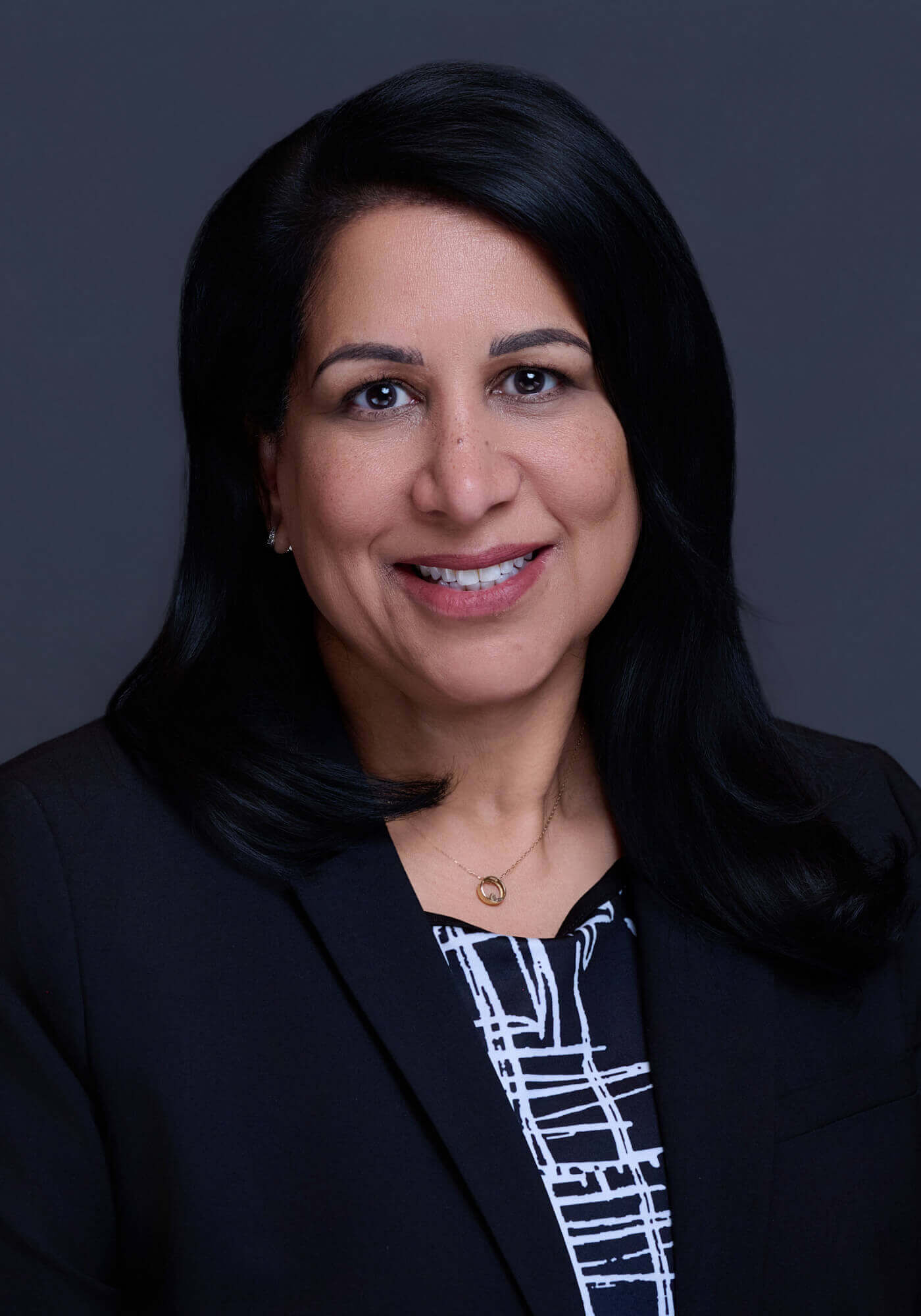 Shah_Natasha_049-0160 Headshot